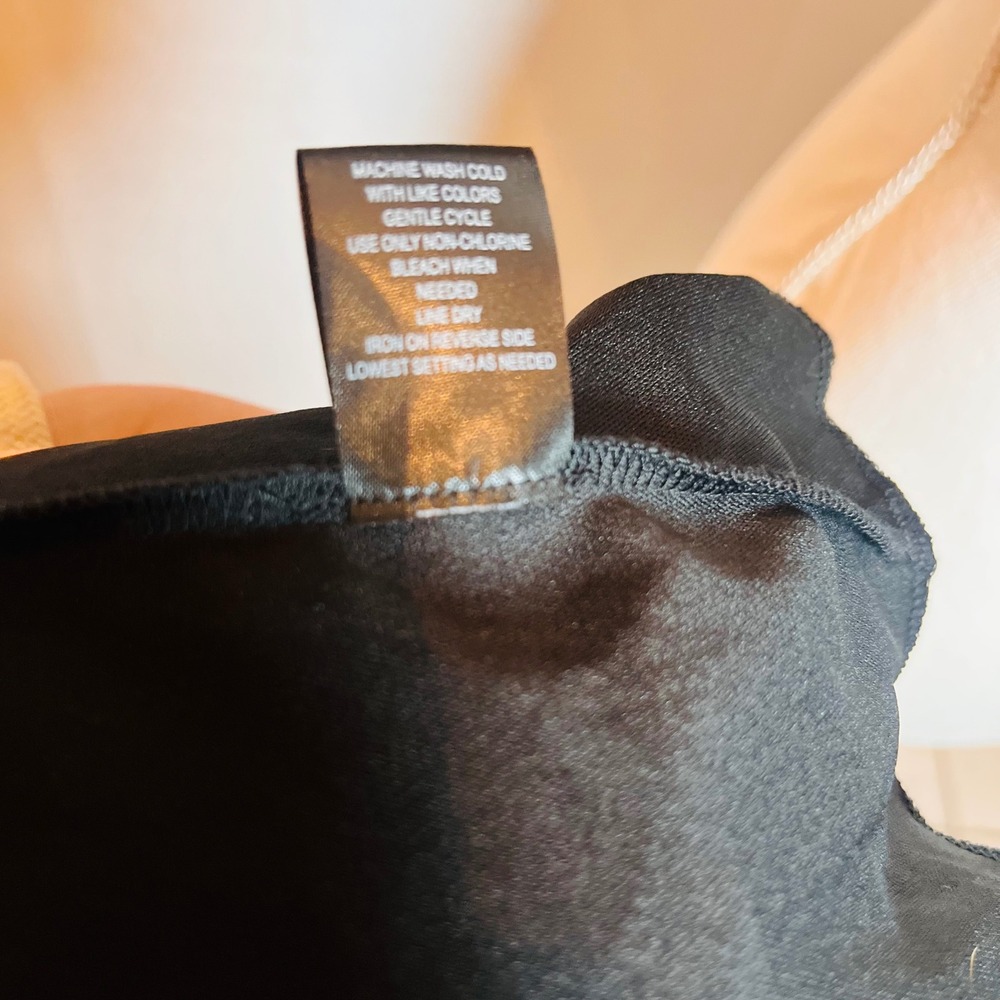 Trixxi Francesca's Black Ruffle Mini Dress V-Neck Puff‎ Sleeve L NEW Rodeo - Picture 15 of 15